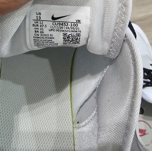 NIKE Airmax Mens US Sz 13 Trail Running Shoe - Picture 7 of 9